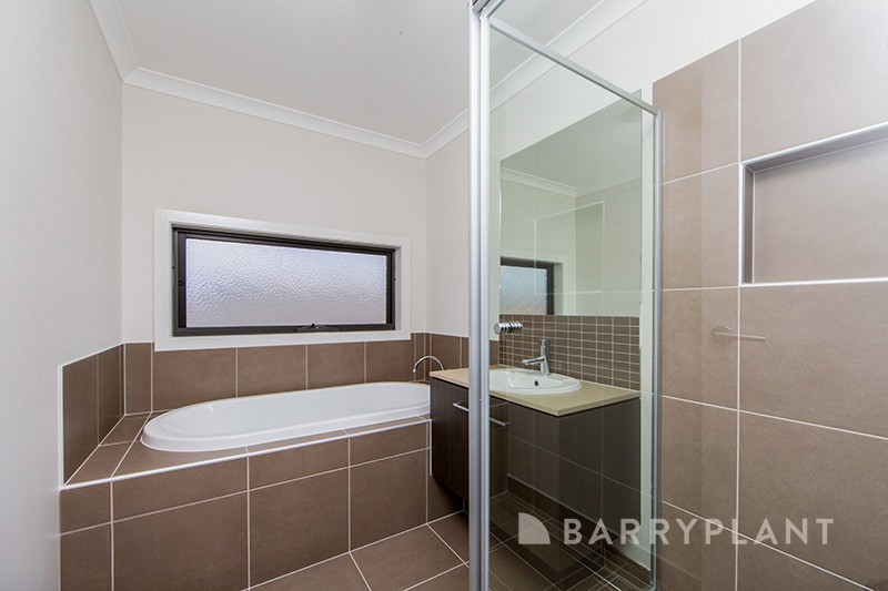 8 Matilda Drive, Keysborough, VIC 3173, Keysborough - Thumbnail 4