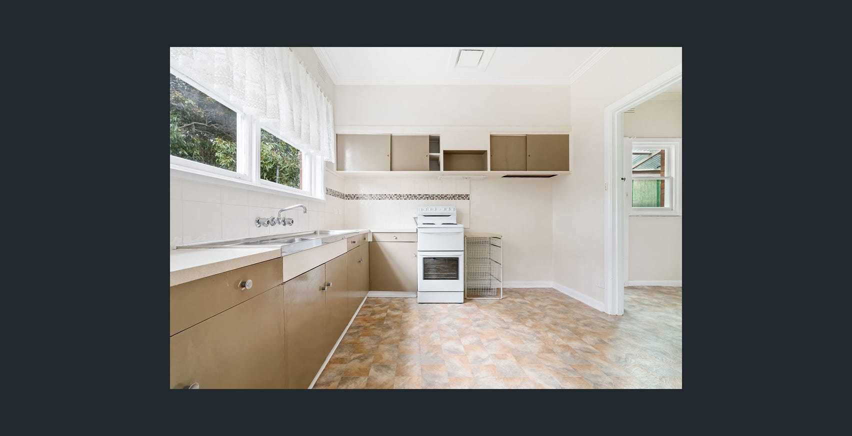 8 Mccombe StreetRosebud, vic 3939  - Leased, Rosebud - Thumbnail 6