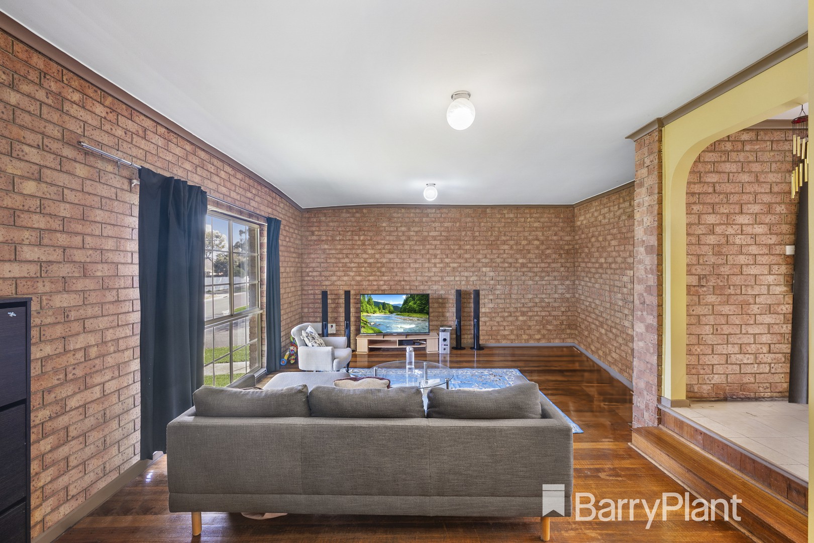 8 McDonald Street, Melton South, VIC 3338, Melton South - Thumbnail 3
