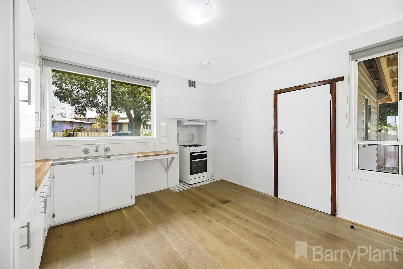 8 Mckindlay Street, Drouin, VIC 3818, Drouin - Thumbnail 4