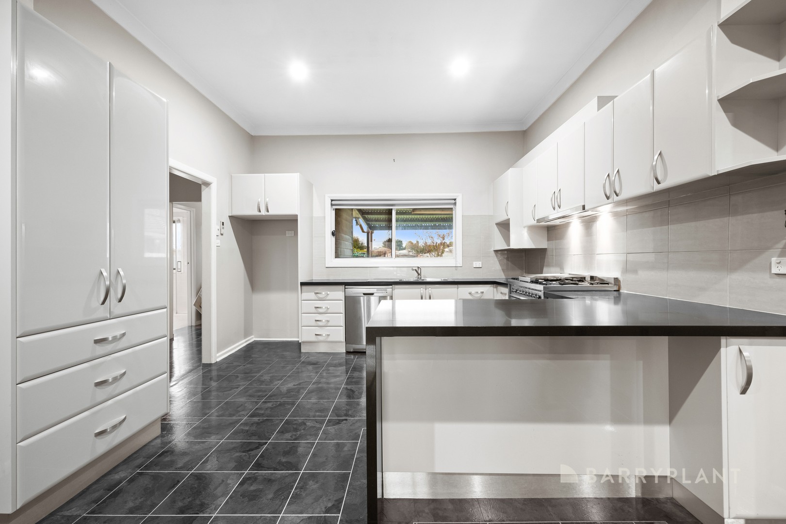 8 McNeil Street, Carisbrook, VIC 3464, Carisbrook - Thumbnail 7