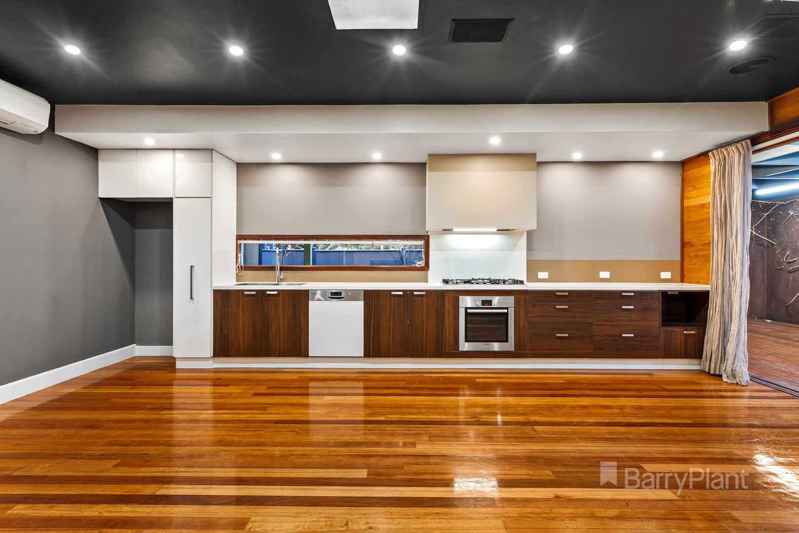 8 Meadowview Way, Cairnlea, VIC 3023, Cairnlea - Thumbnail 5