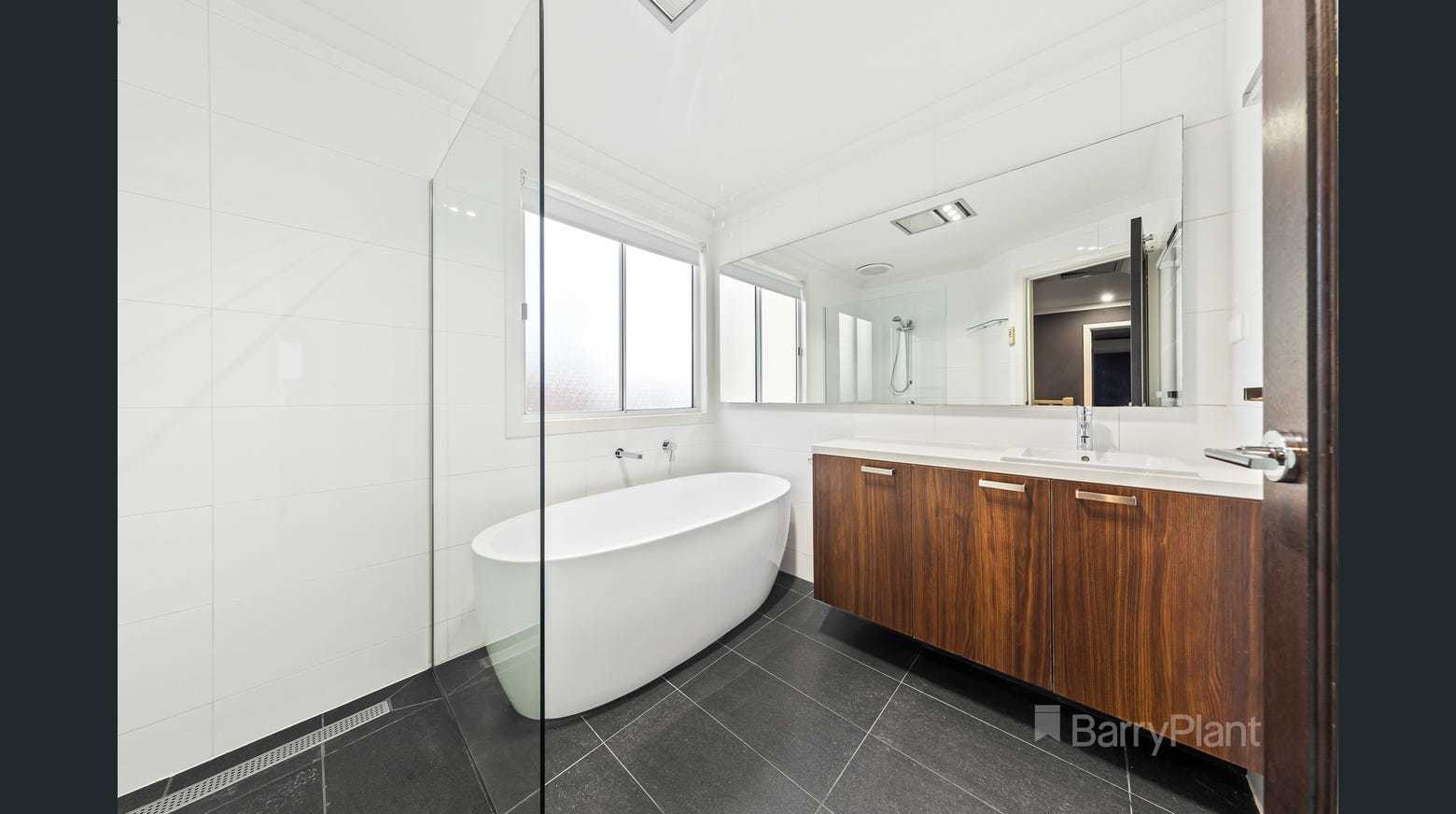 8 Meadowview Way, Cairnlea, VIC 3023, Cairnlea - Thumbnail 6