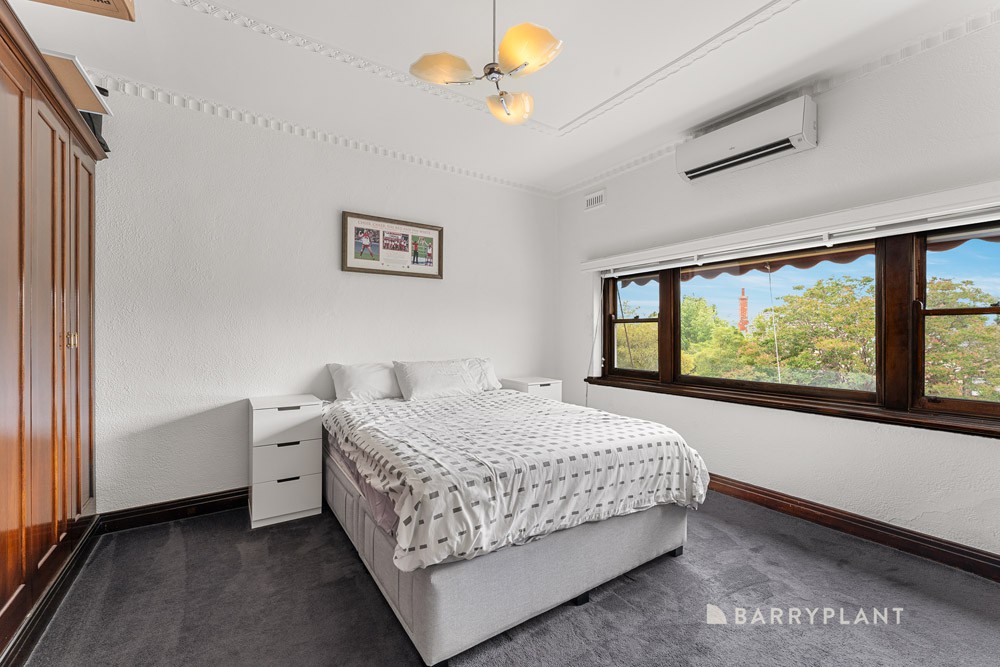 8 Melcombe Road, Ivanhoe, VIC 3079, Ivanhoe - Thumbnail 7