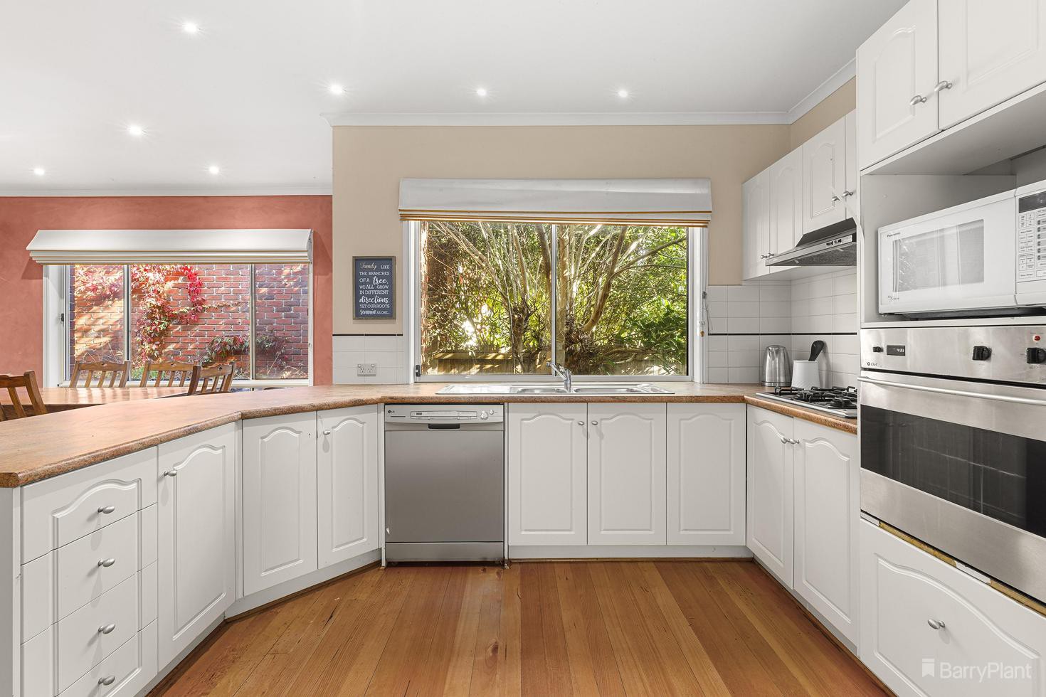 8 Melissa Street, Donvale, VIC 3111, Donvale - Thumbnail 4