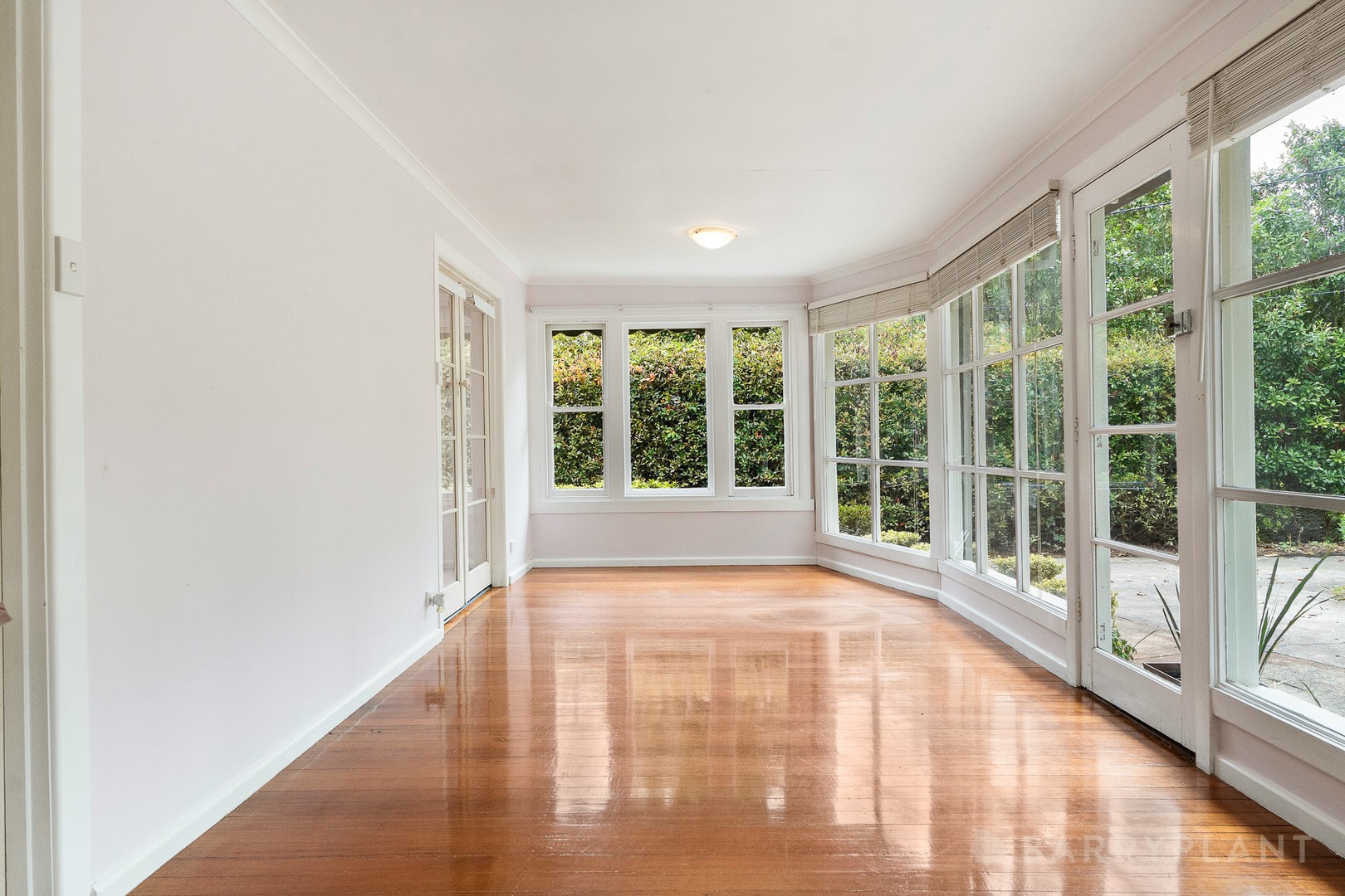 8 Menzies Road, Menzies Creek, VIC 3159 - Thumbnail 2 - 26/02/2026