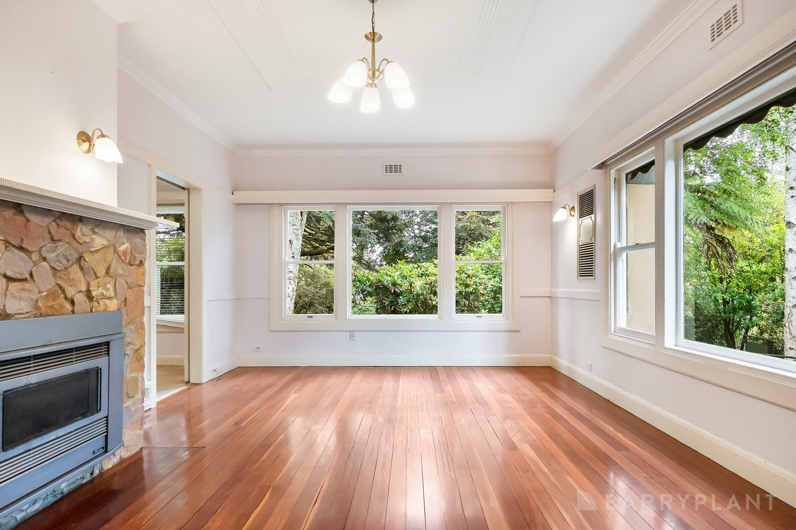 8 Menzies Road, Menzies Creek, VIC 3159, Menzies Creek - Thumbnail 3