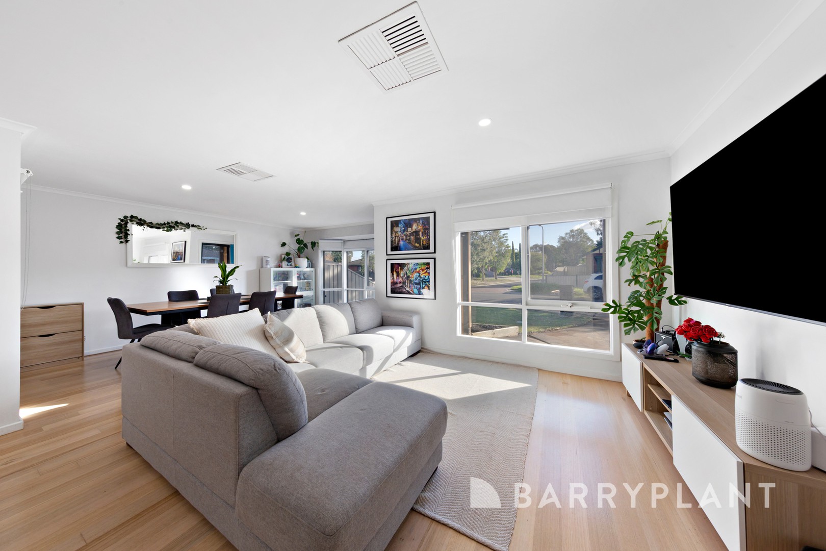 8 Mercer Court, Delahey, VIC 3037, Delahey - Thumbnail 3
