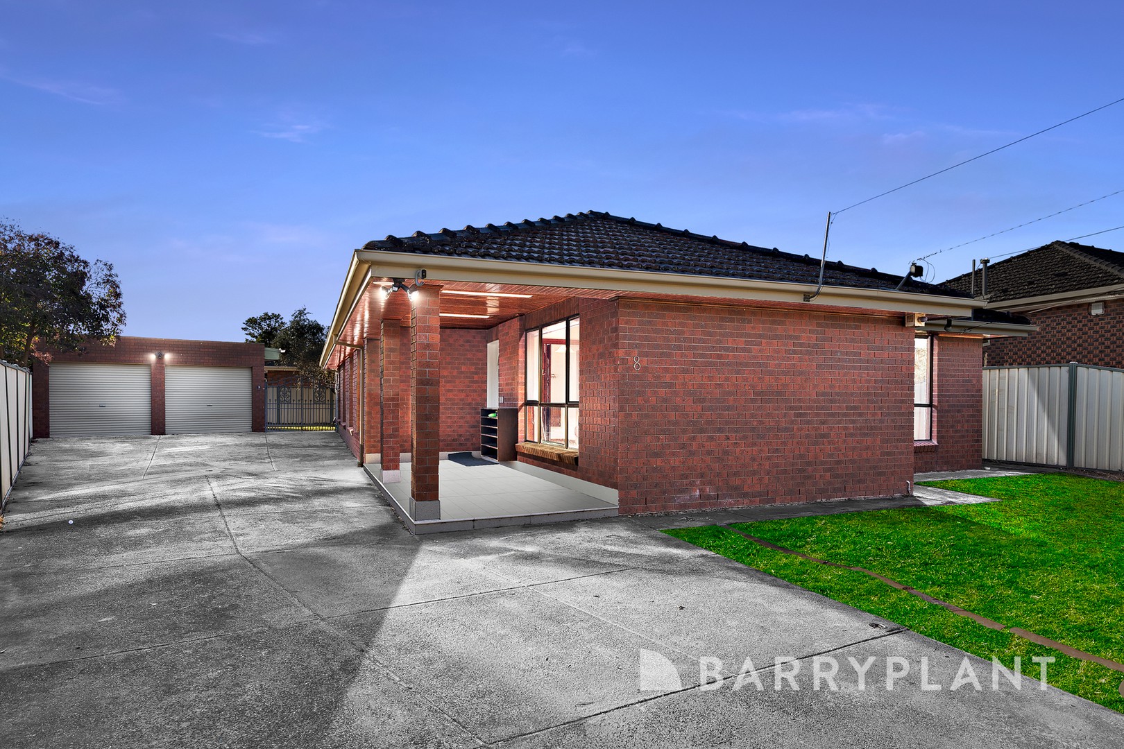 8 Merrimu Court, St Albans, VIC 3021, St Albans - Thumbnail 2