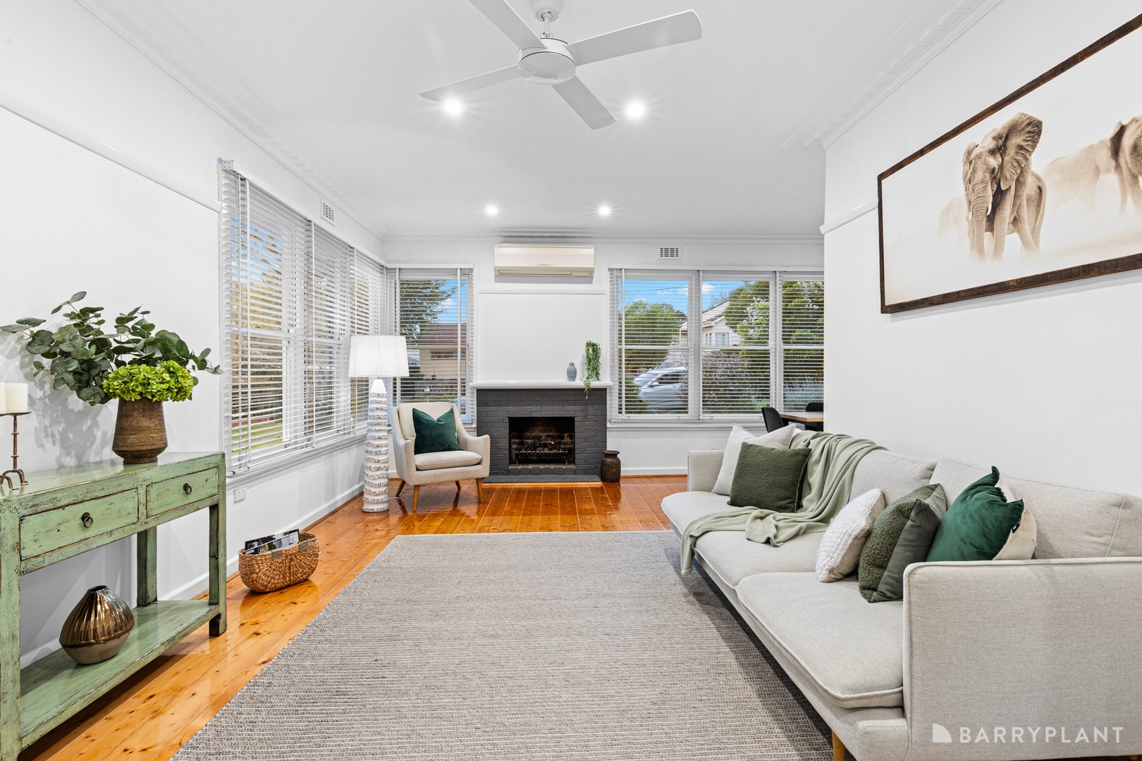8 Mirabel Avenue, Ringwood East, VIC 3135, Ringwood East - Thumbnail 2