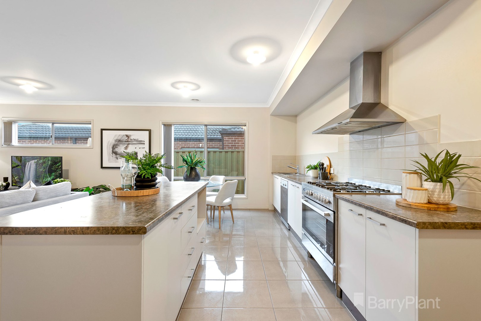 8 Moore Mews, Pakenham, VIC 3810, Pakenham - Thumbnail 5