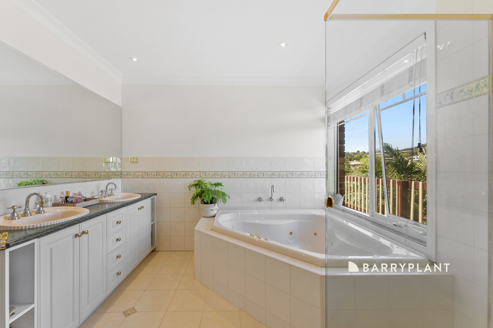 8 Mountain View Circuit, Beaconsfield, VIC 3807, Beaconsfield - Thumbnail 8