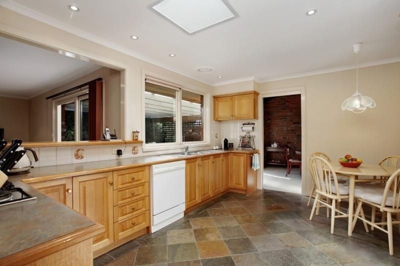 8 Mundara Drive, Ringwood, VIC 3134, Ringwood - Thumbnail 6