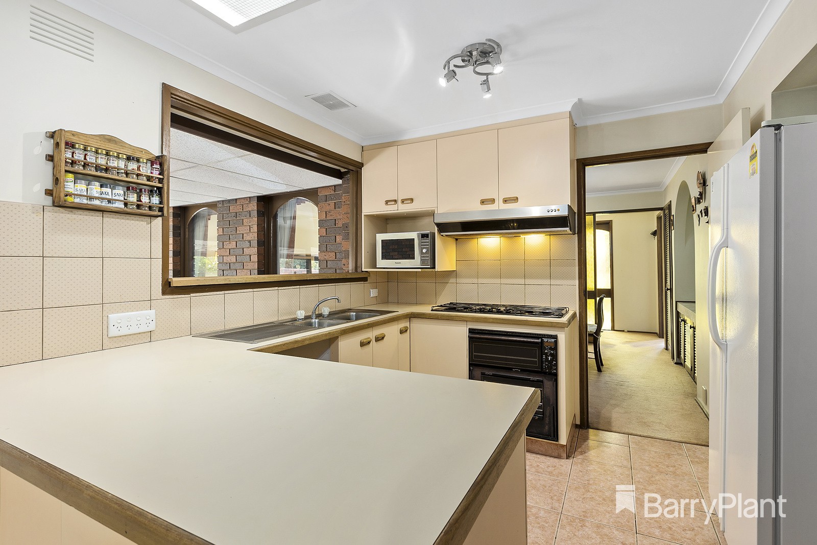 8 Murillo Court, Wheelers Hill, VIC 3150, Wheelers Hill - Thumbnail 4