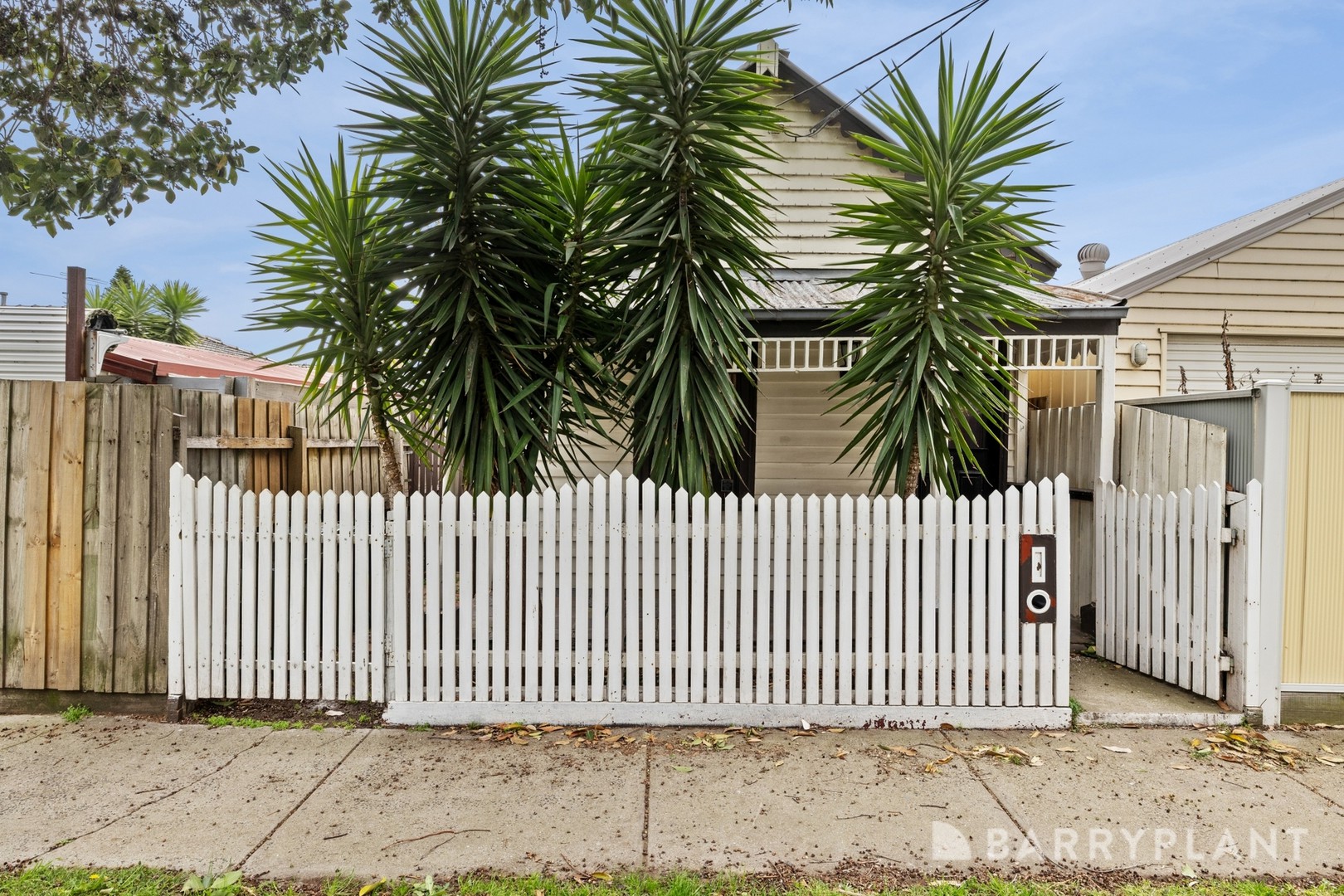 8 Murray Street, Coburg, VIC 3058 - Thumbnail 2 - 24/09/2025