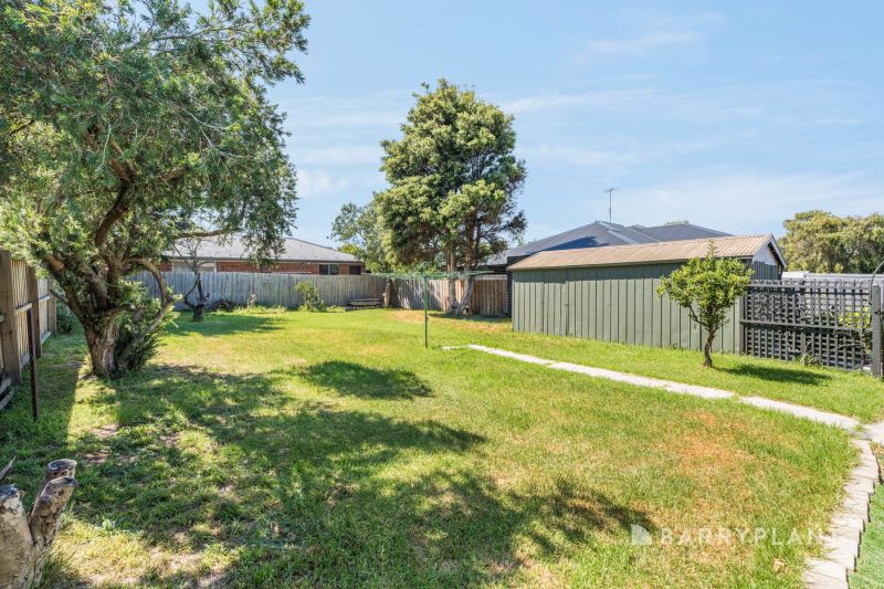 8 Nagle Dr, Belmont, VIC 3216, Belmont - Thumbnail 8