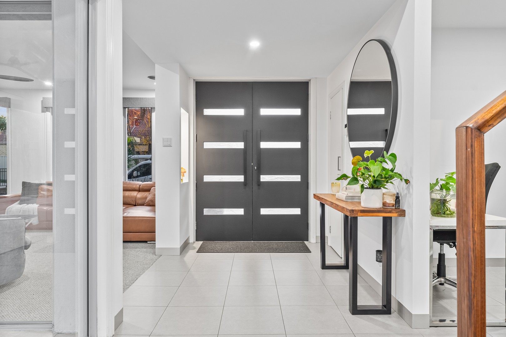 8 Narracan Close, Caroline Springs, VIC 3023, Caroline Springs - Thumbnail 2