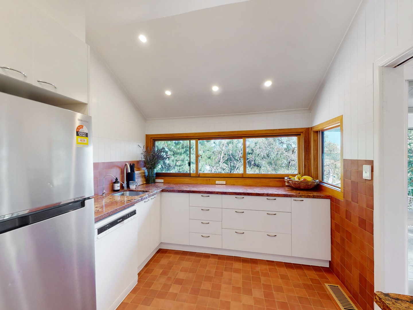 8 Ness StreetDiamond Creek, VIC 3089  - Leased, Diamond Creek - Thumbnail 4