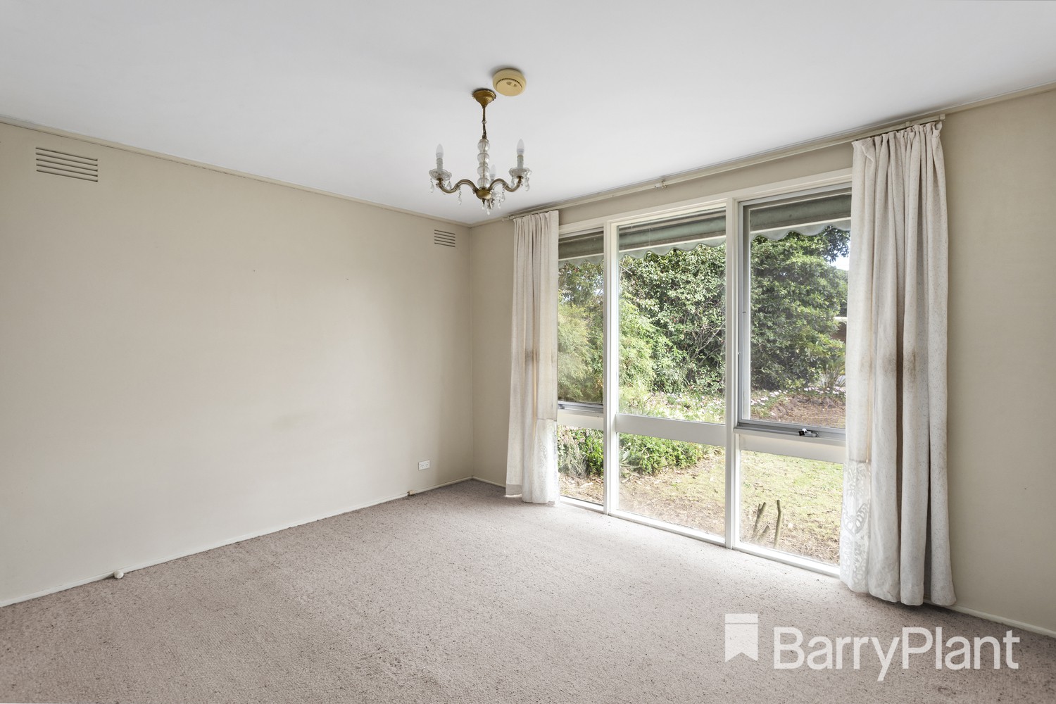 8 Nevis Court, Bundoora, VIC 3083, Bundoora - Thumbnail 5