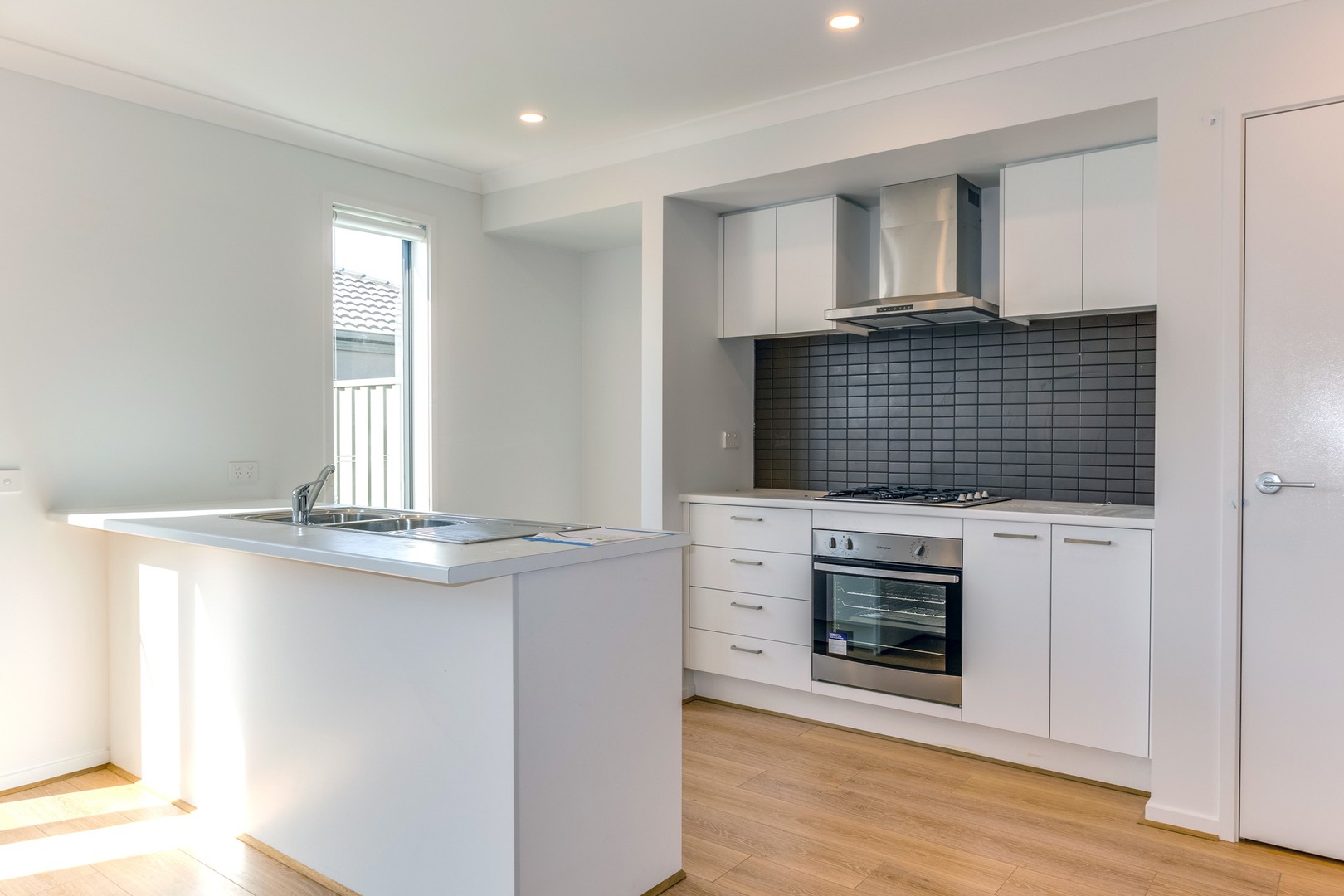 8 Nick Way, Kalkallo, VIC 3064, Kalkallo - Thumbnail 2