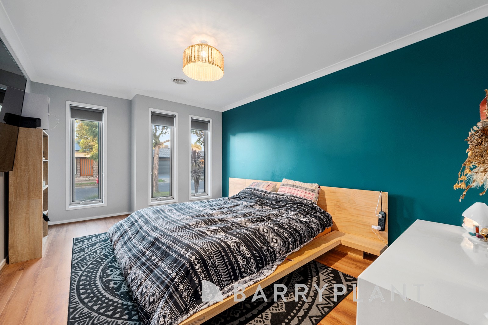 8 Nore Crescent, Weir Views, VIC 3338, Weir Views - Thumbnail 3