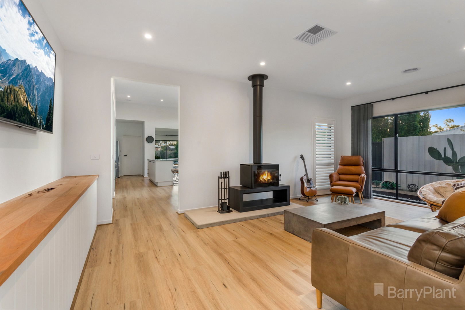 8 Normande CourtAscot, VIC 3551, Ascot - Thumbnail 6