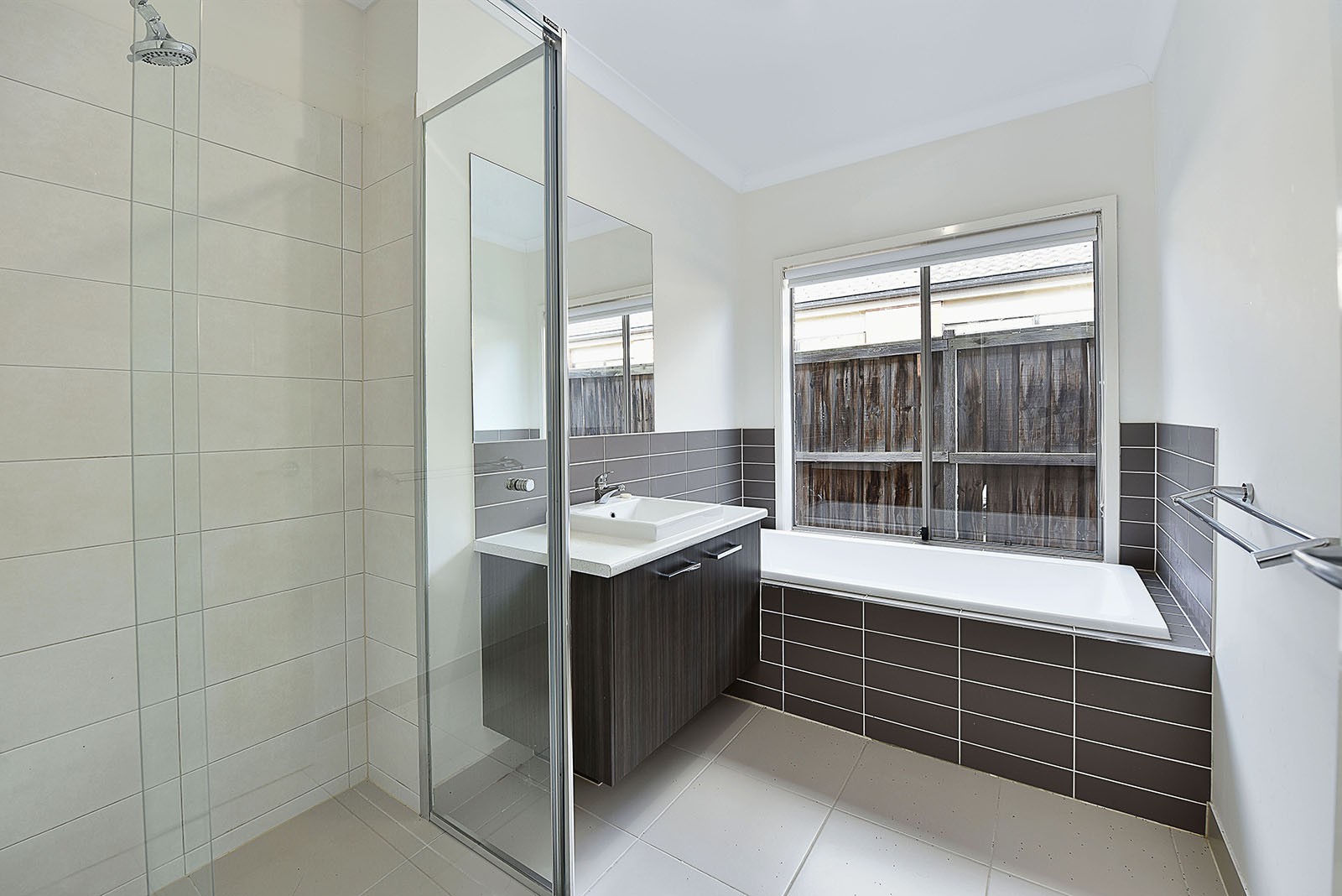 8 Oakleaf Street, Greenvale, VIC 3059, Greenvale - Thumbnail 5