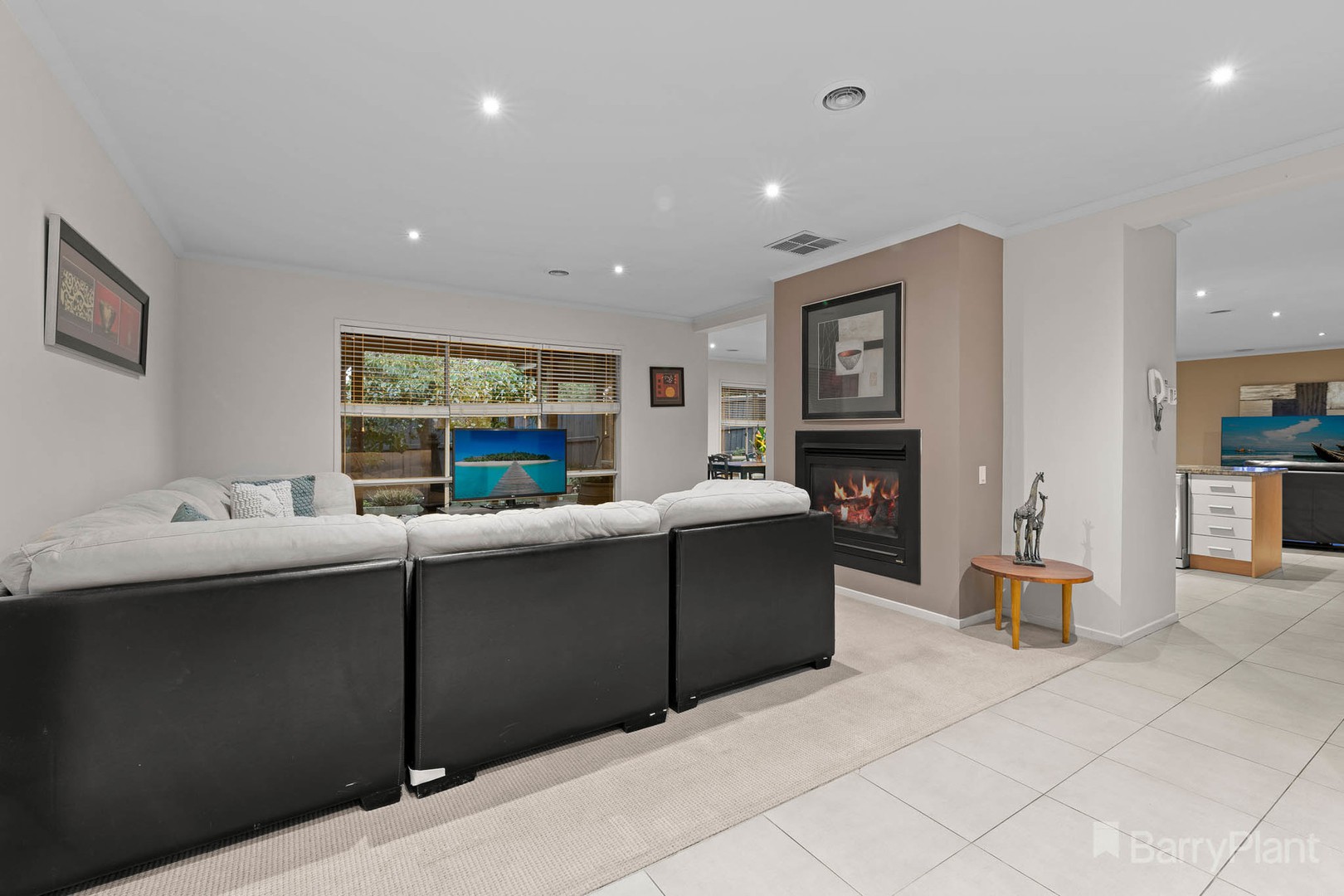 8 Oakmoss Place, Berwick, VIC 3806, Berwick - Thumbnail 5