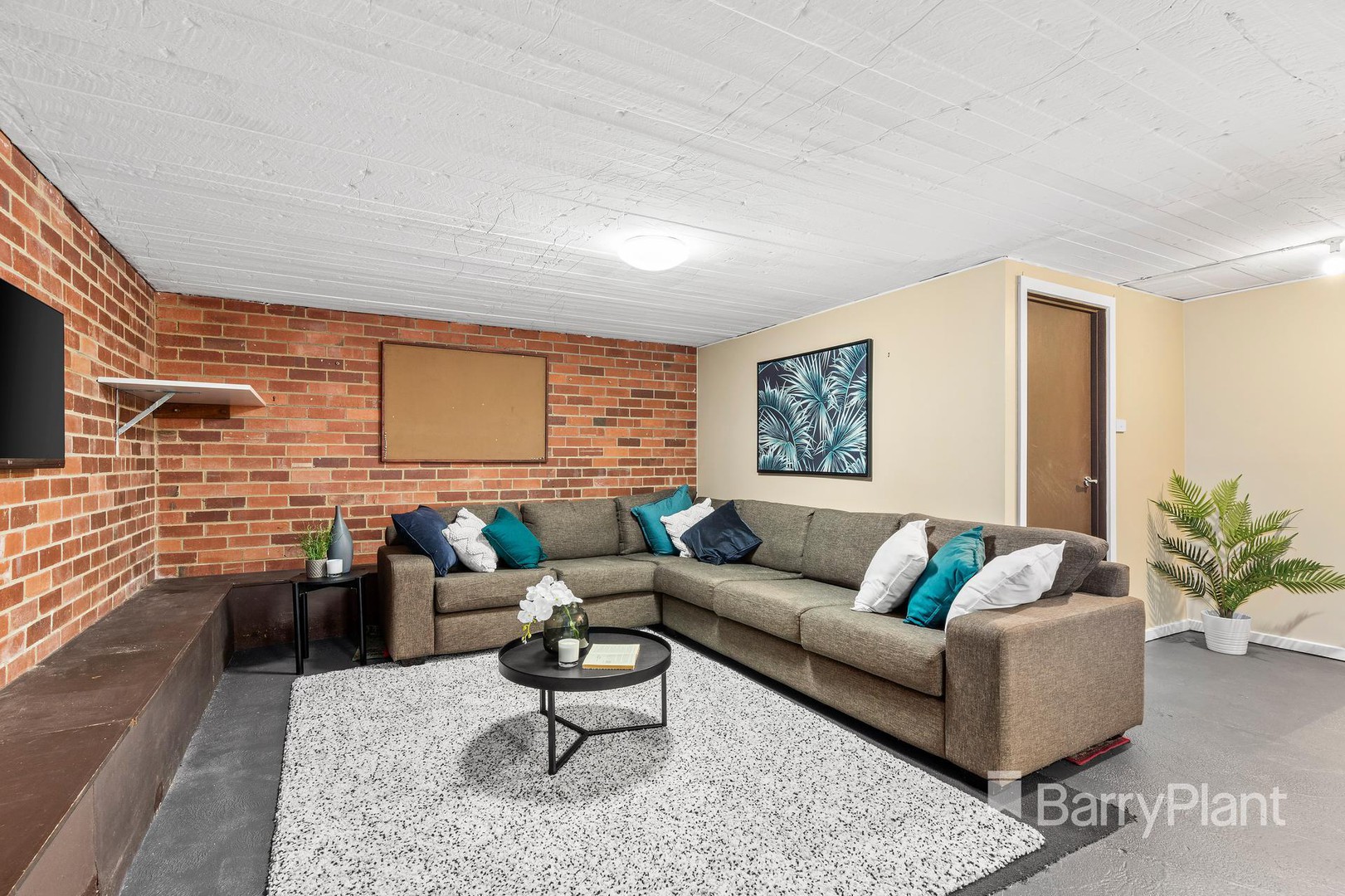 8 Odenpa CourtGreensborough, VIC 3088, Greensborough - Thumbnail 7
