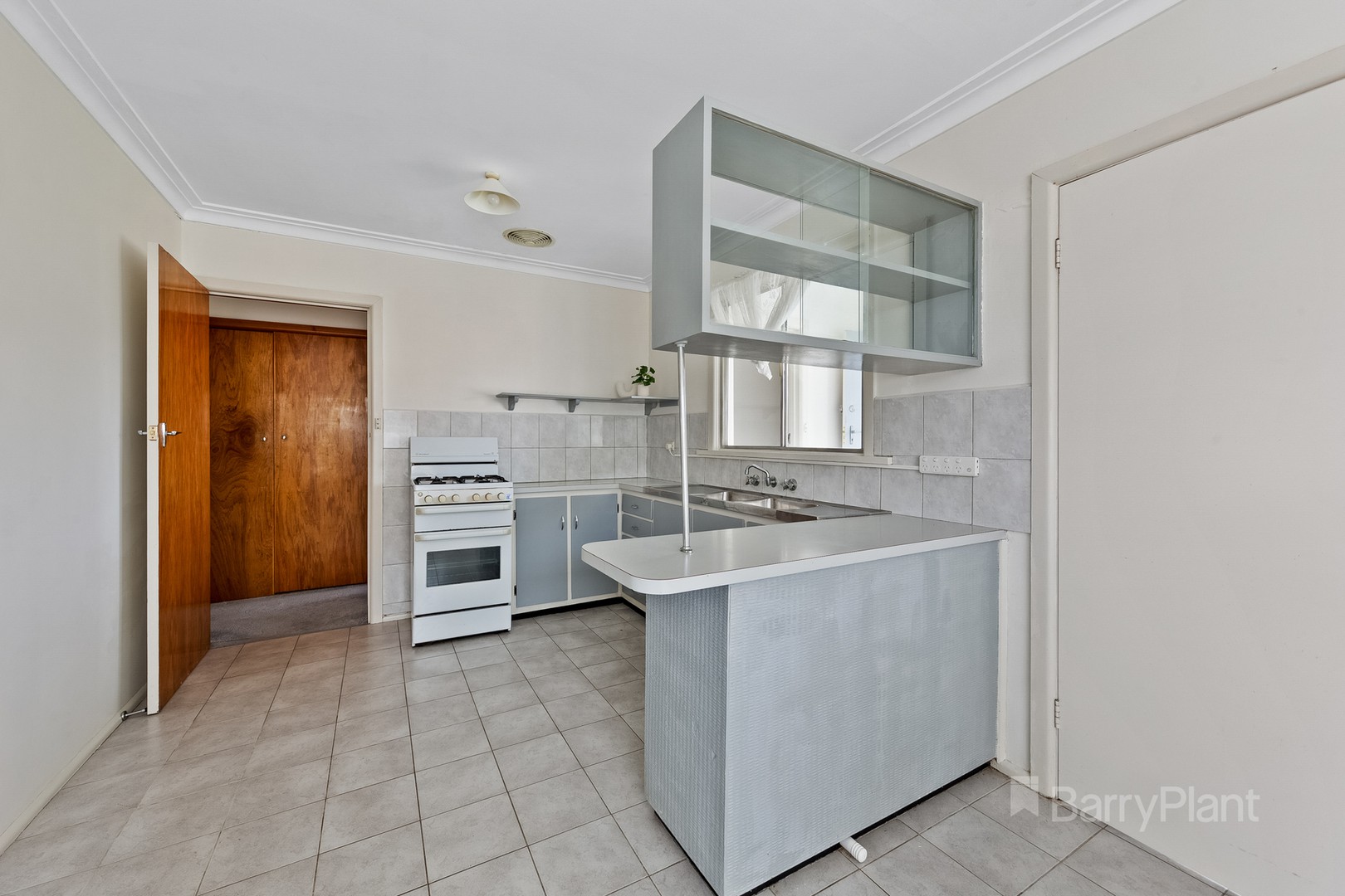 8 Orford Road, St Albans, VIC 3021, St Albans - Thumbnail 4