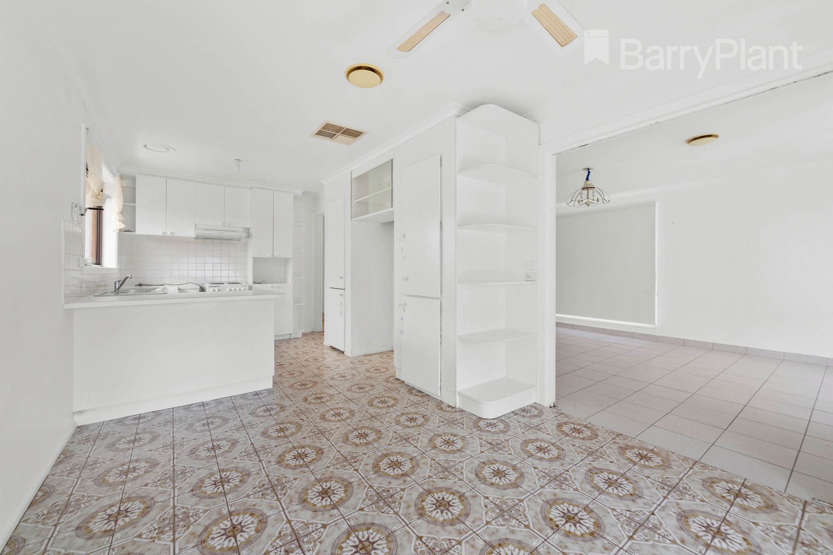 8 Orion Avenue, St Albans, VIC 3021, St Albans - Thumbnail 6