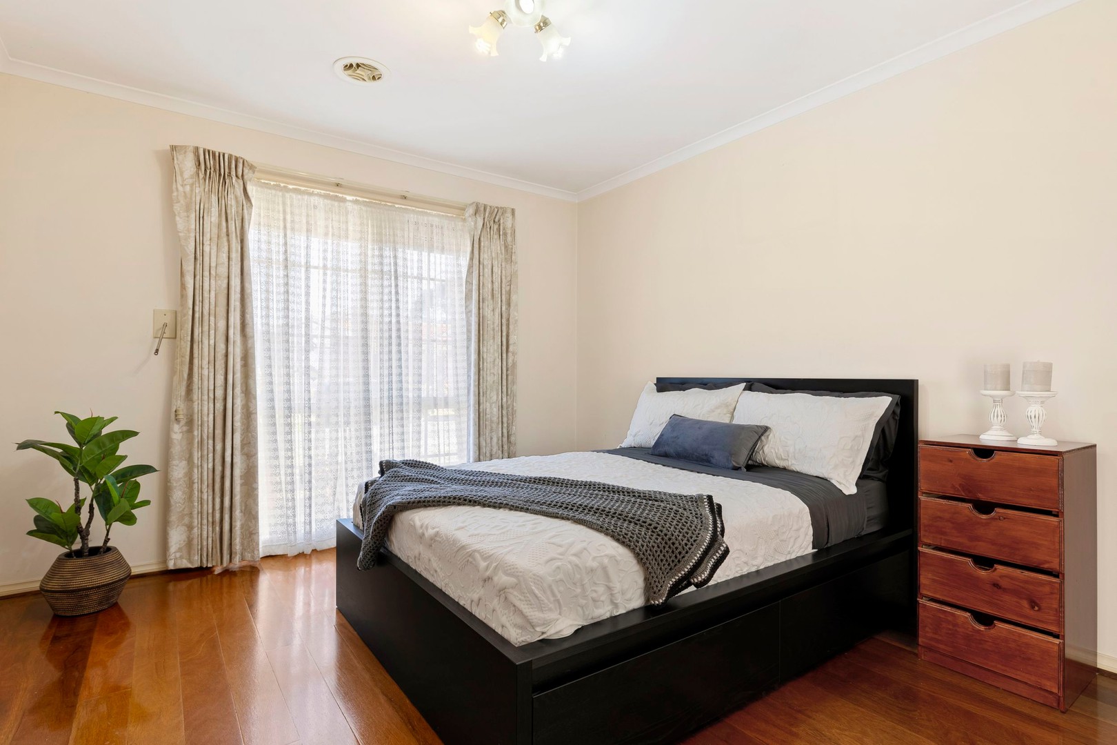 8 Overland Place, Keilor East, VIC 3033, Keilor East - Thumbnail 5