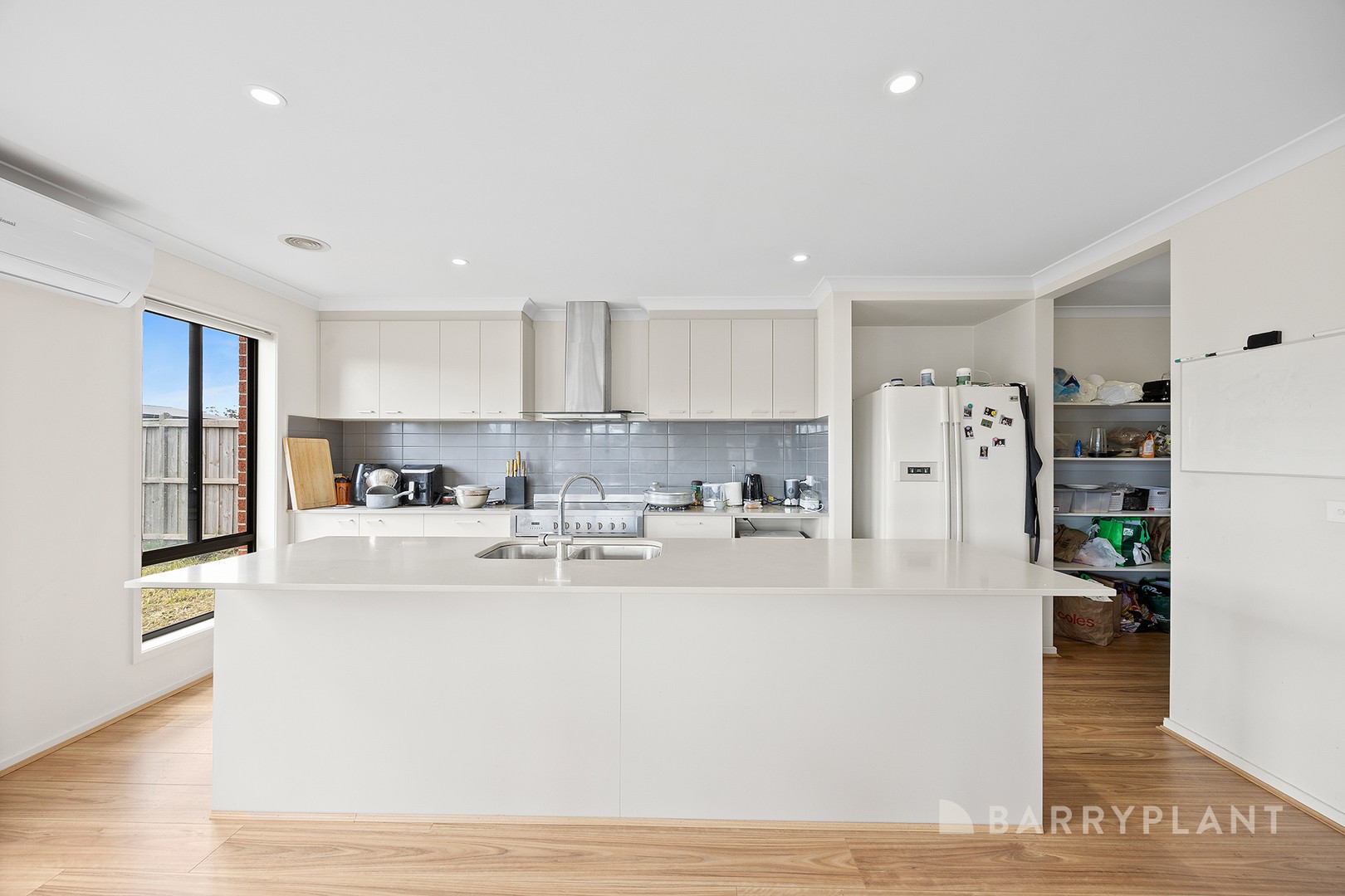 8 Paramount Drive, Warragul, VIC 3820, Warragul - Thumbnail 3