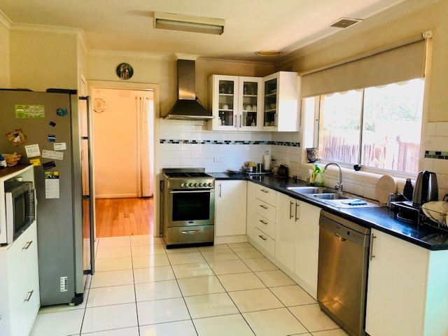 8 Patricia Avenue, Bundoora, VIC 3083, Bundoora - Thumbnail 5