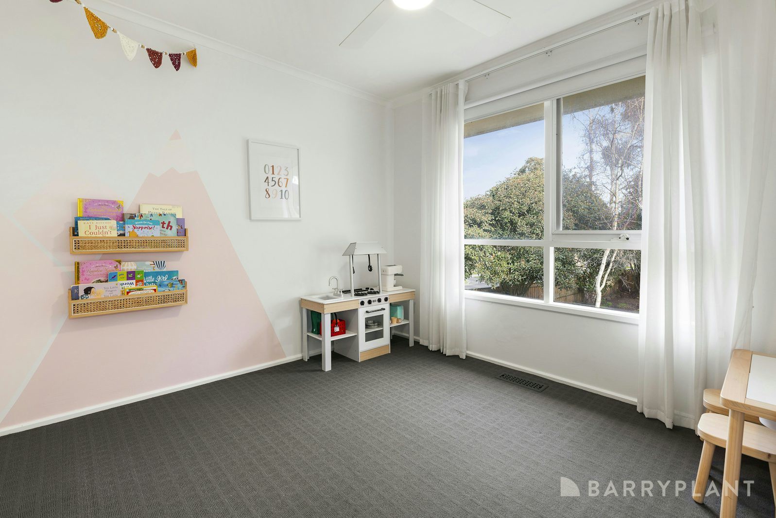 8 Patricia Avenue, Montrose, VIC 3765, Montrose - Thumbnail 7