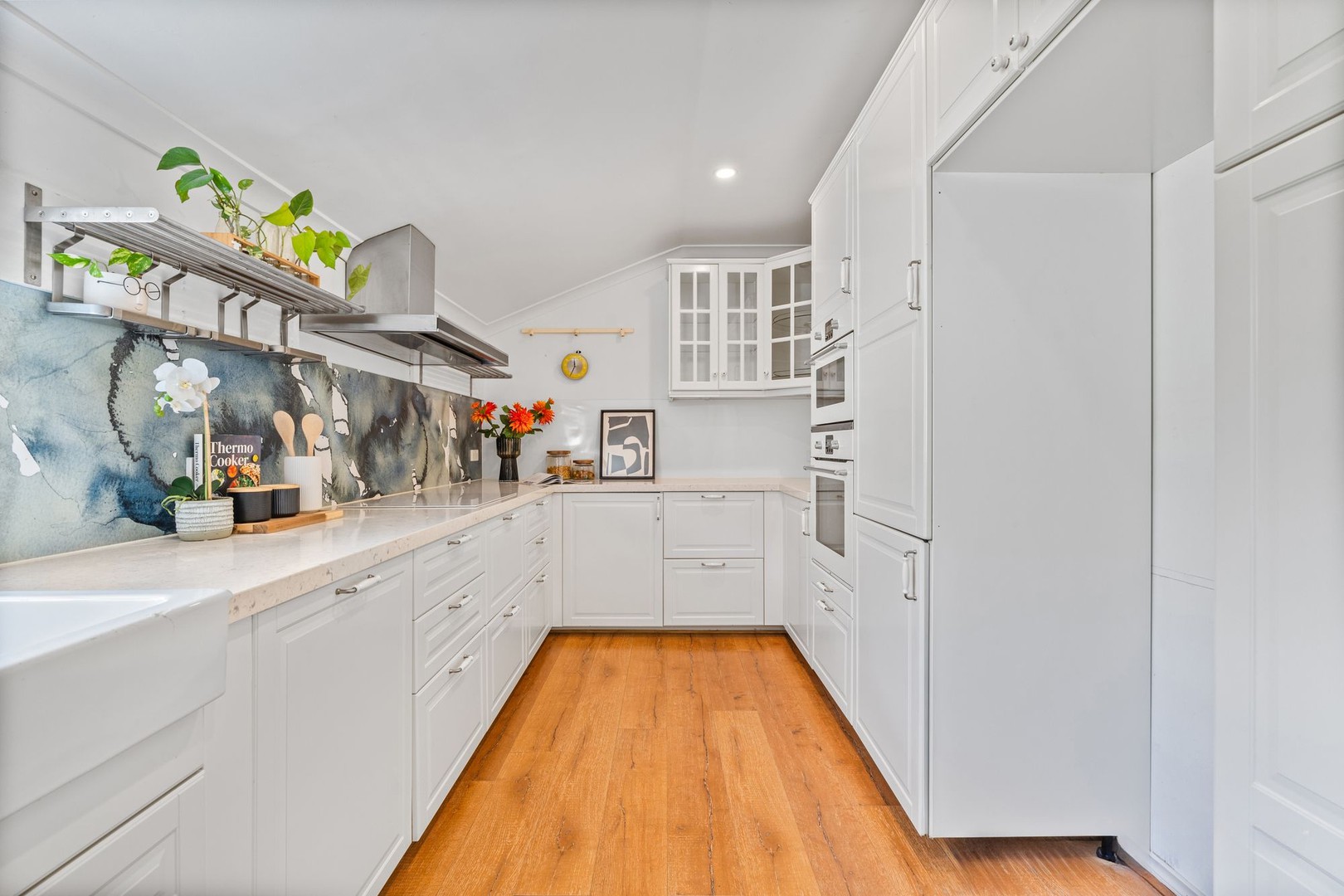 8 Patricia Street, Box Hill, VIC 3128, Box Hill - Thumbnail 6