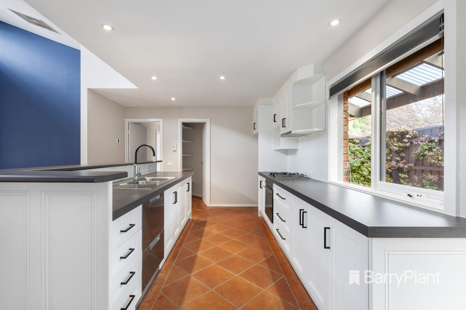 8 Paulette Close, St Helena, VIC 3088, St Helena - Thumbnail 4