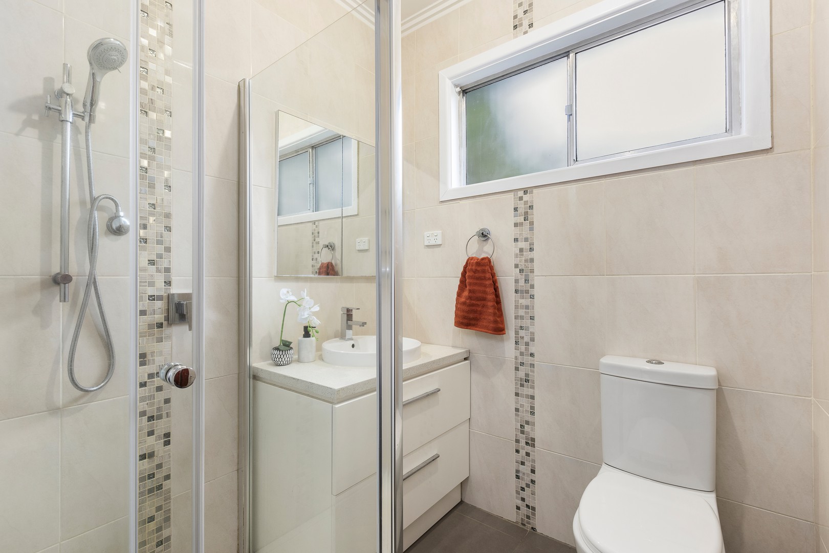 8 Peel Street, Mitcham, VIC 3132, Mitcham - Thumbnail 8