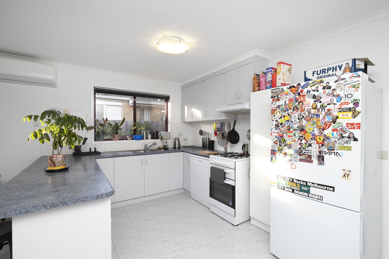 8 Penlow Court, Hillside, VIC 3037, Hillside - Thumbnail 4