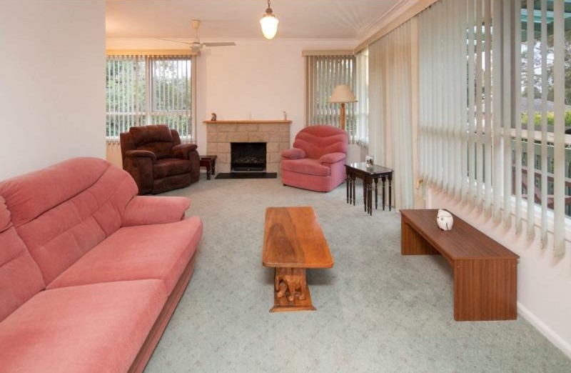 8 Penrith Street, Boronia, VIC 3155, Boronia - Thumbnail 2