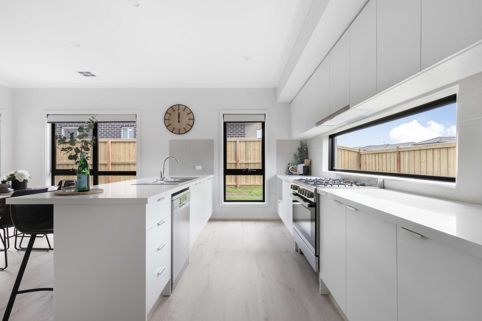 8 Persano Way, Taylors Lakes, VIC 3038, Taylors Lakes - Thumbnail 5