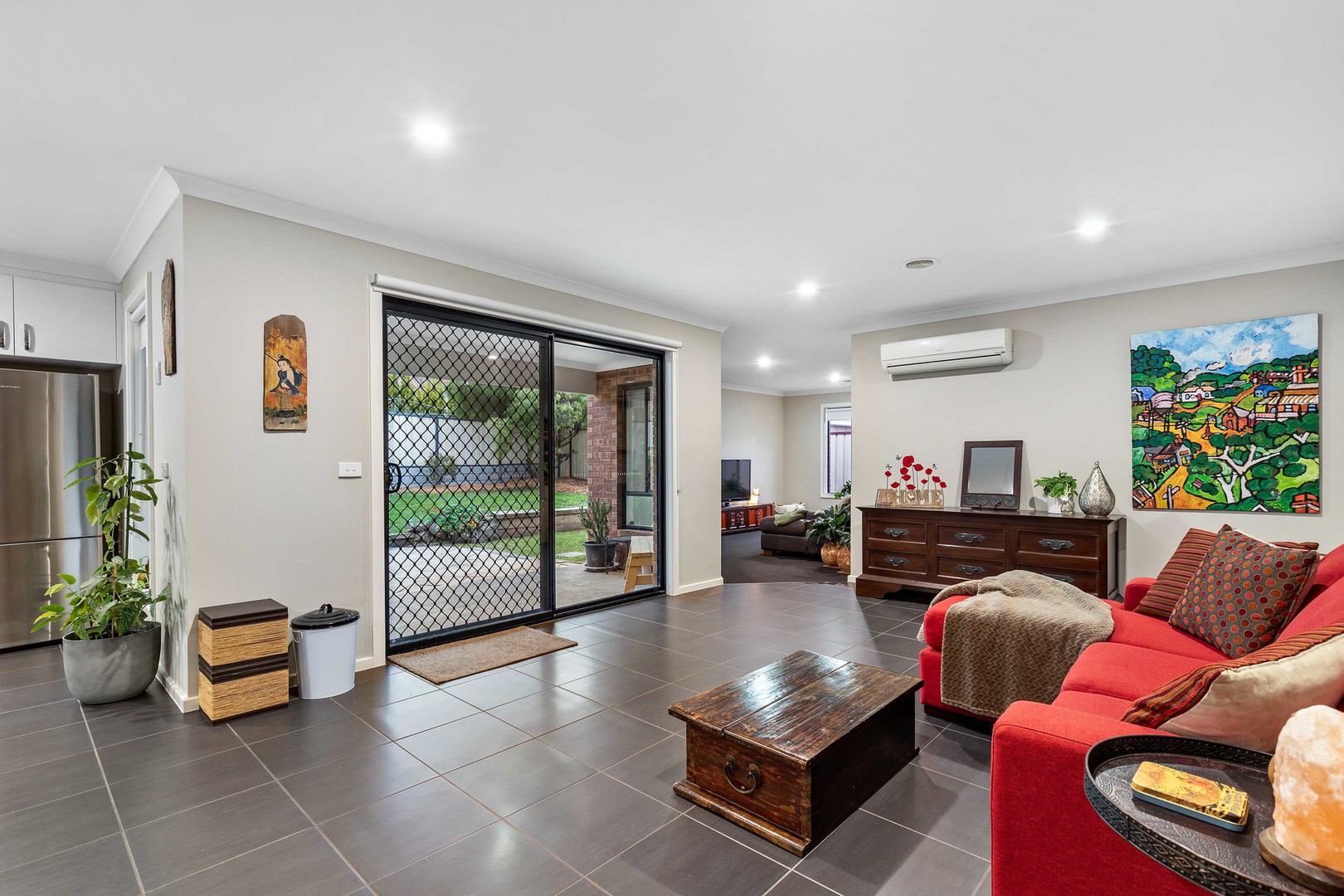 8 Pilgrim Drive, Hillside, VIC 3037, Hillside - Thumbnail 5