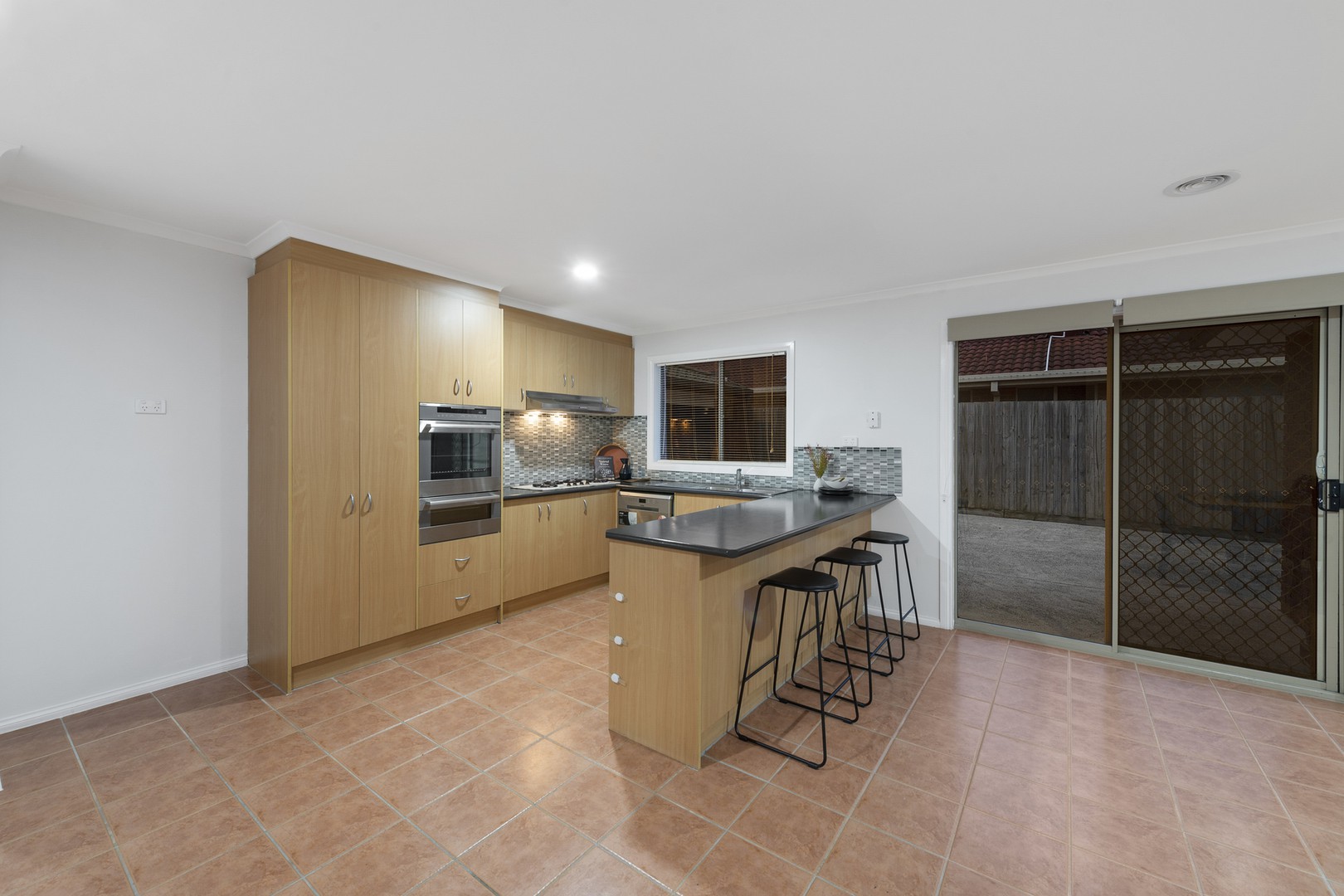 8 Pimelea WayHillside, VIC 3037, Hillside - Thumbnail 5
