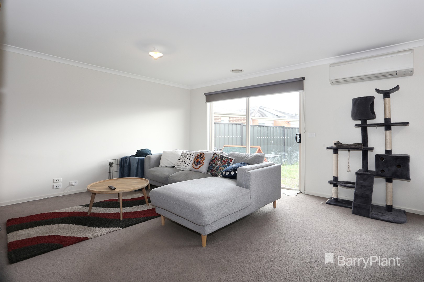 8 Pinnacle Drive, Pakenham, VIC 3810, Pakenham - Thumbnail 3