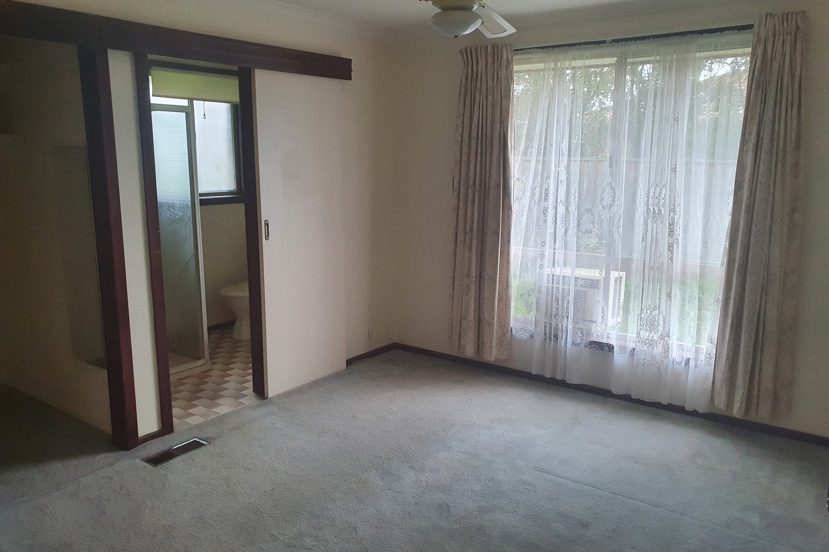 8 Pommel Crescent, Epping, VIC 3076, Epping - Thumbnail 2