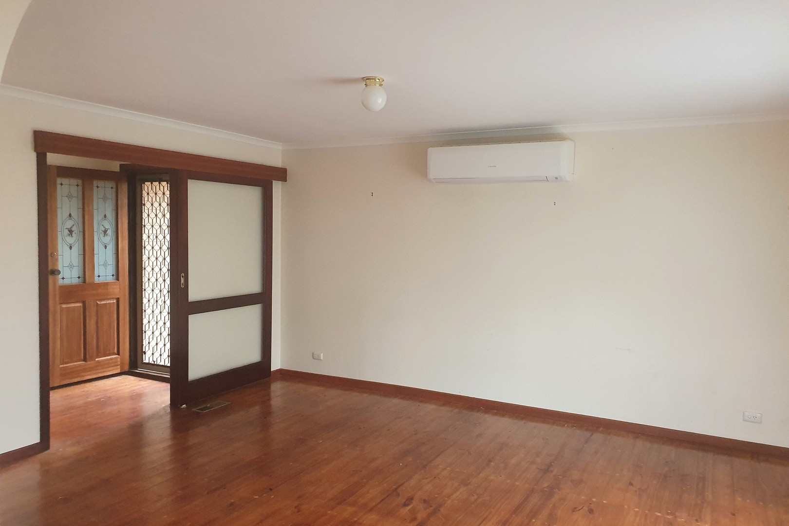 8 Pommel Crescent, Epping, VIC 3076, Epping - Thumbnail 4