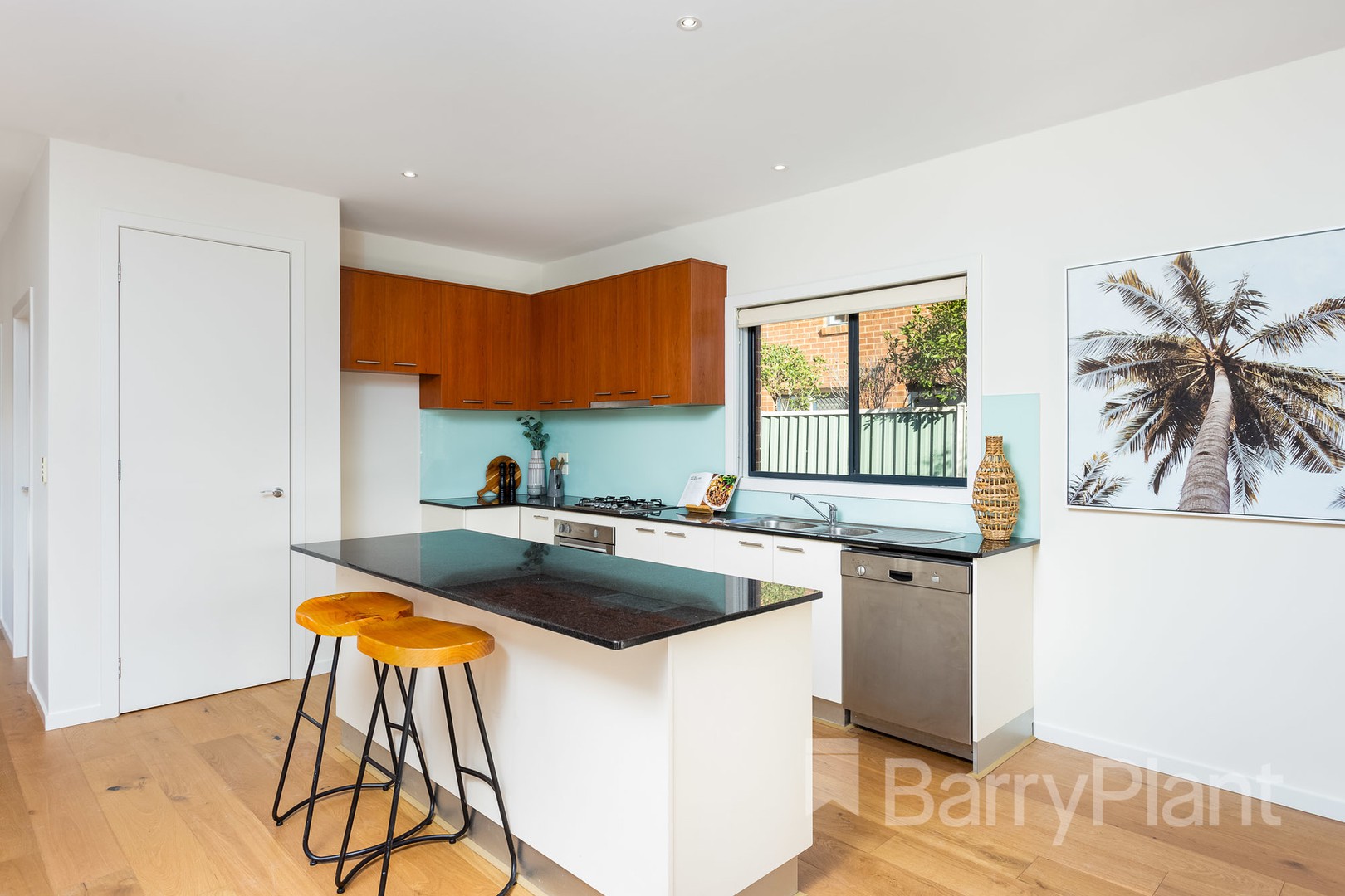 8 Portmans Lane, Point Cook, VIC 3030, Point Cook - Thumbnail 3