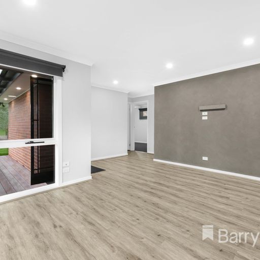 8 Poyner Avenue, Lilydale, VIC 3140, Lilydale - Thumbnail 2