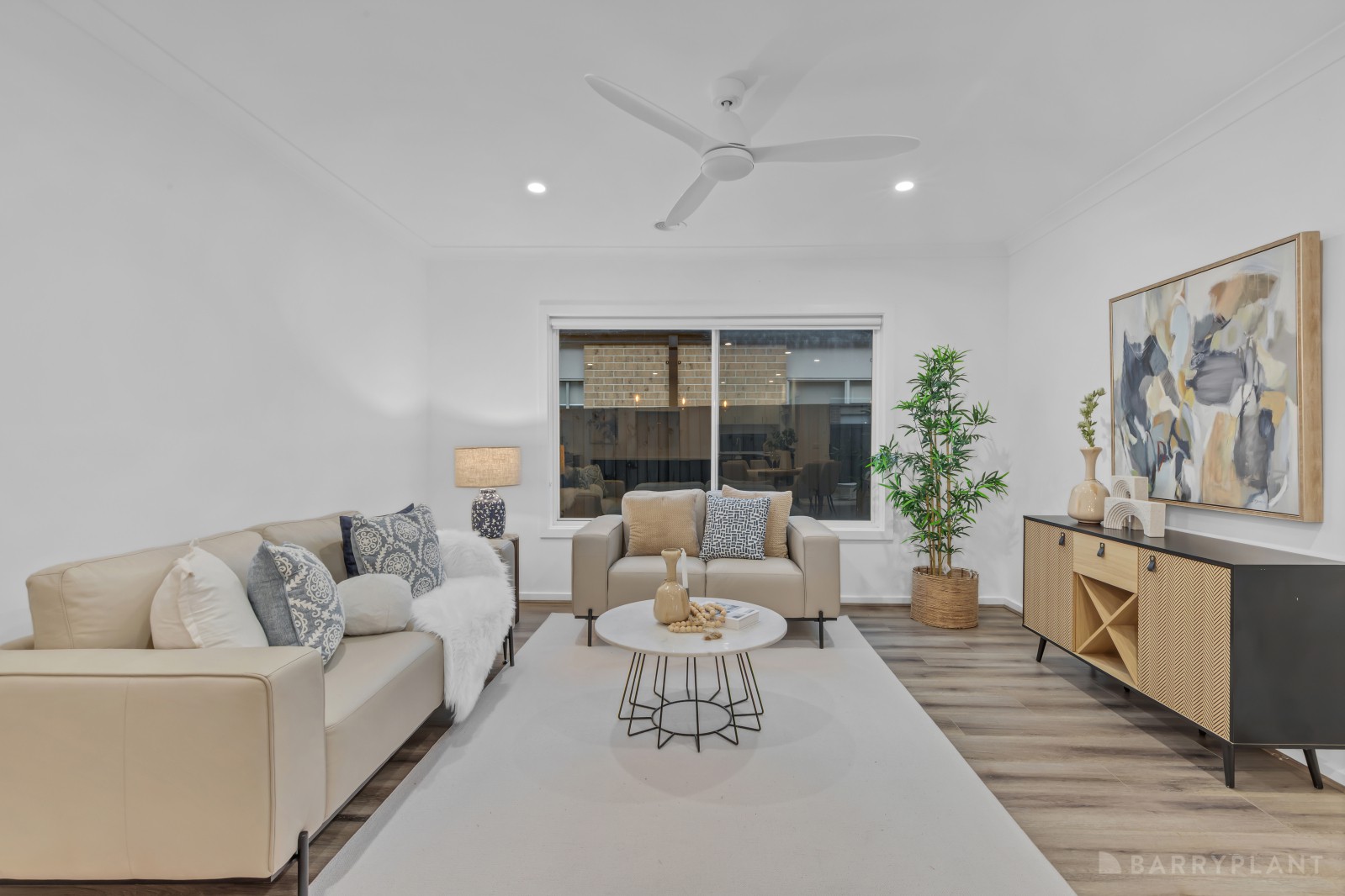 8 Praise Street, Clyde North, VIC 3978, Clyde North - Thumbnail 6