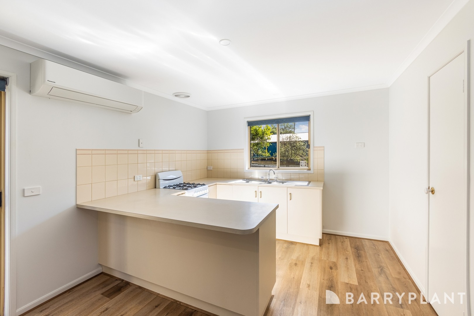 8 Quick StreetIronbark, VIC 3550  - Leased, Ironbark - Thumbnail 4